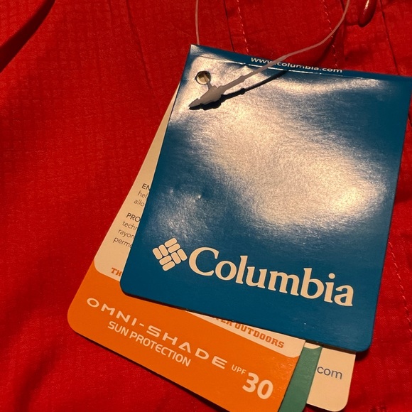 Kids Columbia PFG button down red color various sizes available - Picture 3 of 5